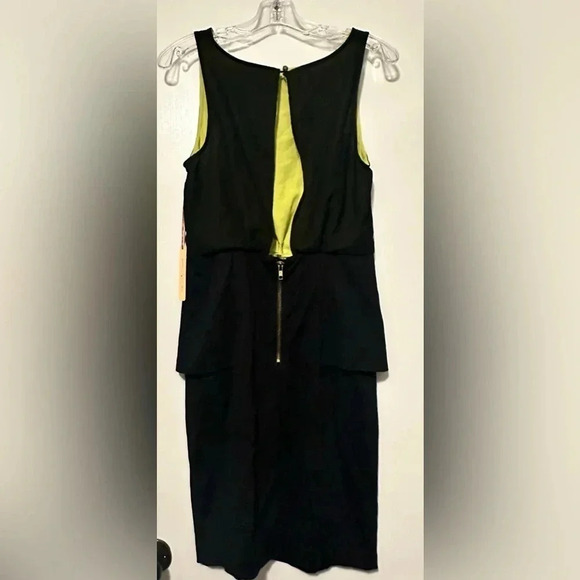 NWT Gibson Latimer Sleeveless Peplum Sheath Dress Womens Black Size 10 - Picture 3 of 8